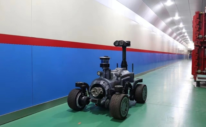 鸡西矿业公司井下巡检机器人在巡检中